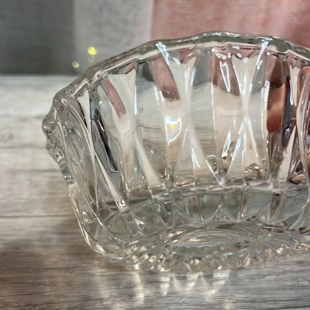 Vintage Canadian Canada Glass Trinket Dish